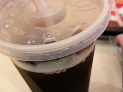 -麦当劳(汉口火车站候车室店)
