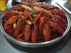 -老谭虾王蟹皇·龙虾·烧烤(蝴蝶湾店)