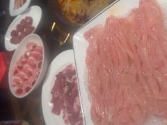 -小天鹅火锅·一线江景洪鼎旗舰店(洪崖洞店)