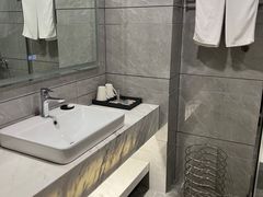 -镇江润扬大桥酒店