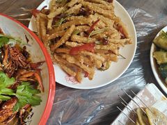 -亮亮烧烤(积玉桥总店)