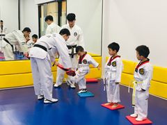 -金载勋跆拳道场(玲东花园店)