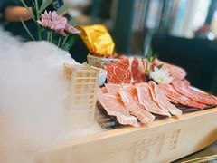 -铭牛烧肉·和牛海鲜自助(高新月牙湖店)