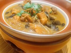 溜达鸡榛蘑粉-金掌勺·锅包肉(广渠门店)