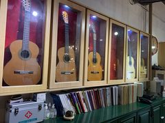 -何顺华吉他沙龙