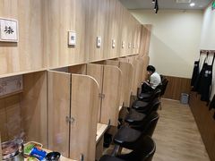 -独食火锅·半米屋台(直营总店)
