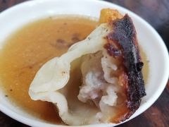 -黄阿姨锅贴大王(万航渡路店)