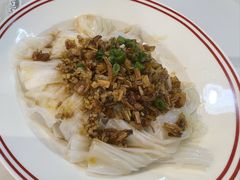 脆葱捞捞陈村粉-明本湛江鸡•海鲜小厨(陈家祠店)