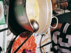 -禄婶鸡煲·打边炉