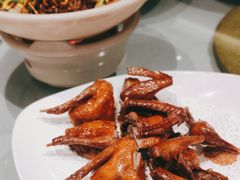 脆皮乳鸽-颂福楼·南京菜(定淮门店)