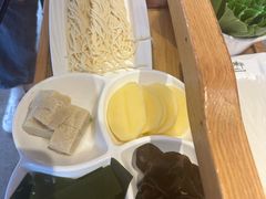 -焯牛潮汕牛肉火锅(云峰街创始店)
