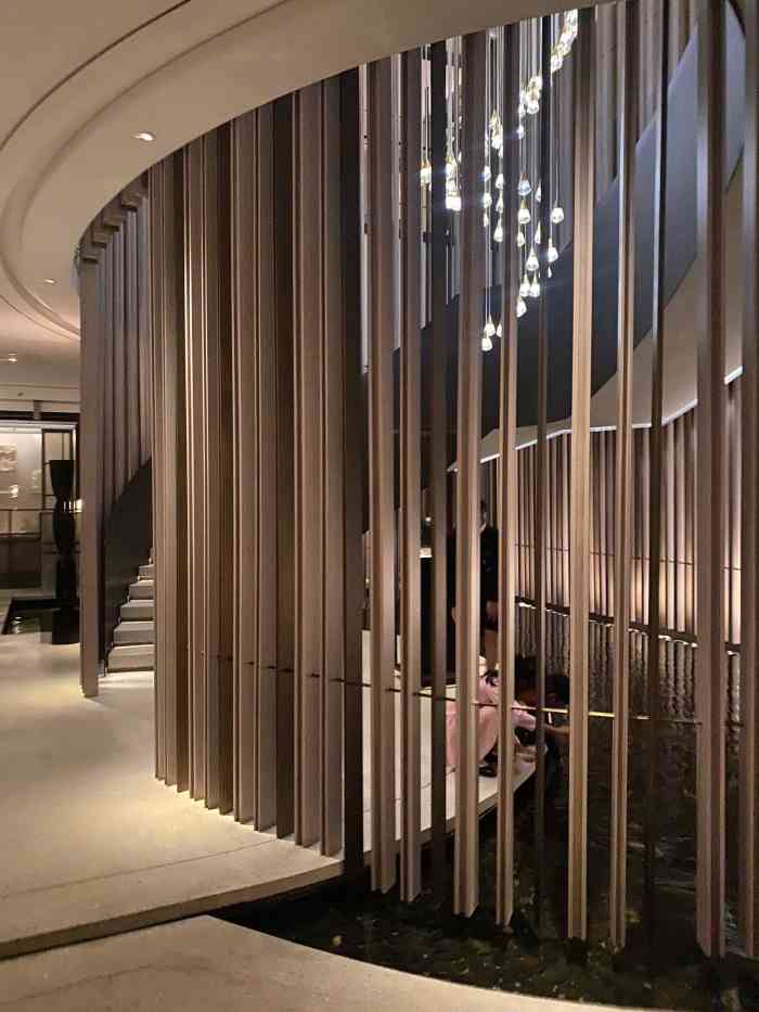 晶采轩(恒隆广场店)-"平时在静安寺这里吃饭的比较多,感觉这家店.