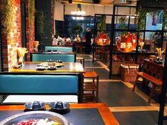 大堂-莽子老火锅(大坪店)