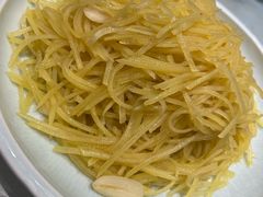 -鑫巴蜀小镇 · 水煮鱼专研店(玉桥店)