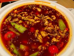 -渝信川菜 · 川味家常菜(财富购物中心店)
