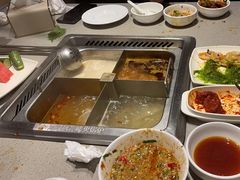 -海底捞火锅(新松江路店)