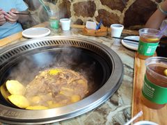-锅老头海鲜铁锅炖
