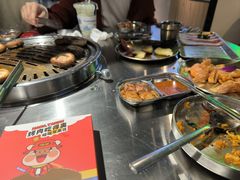 -哈哈碳都·牛肋条无限自助烤肉(宝龙店)