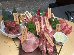 -铭牛烧肉·和牛海鲜自助(高新月牙湖店)
