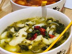 -椒颜酸菜小鱼(万寿路店)