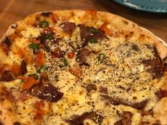 黑椒秘制香肠招牌狂野双拼-盘炉forenza·云贵川融合小食堂 ( 钟楼中柳巷店)