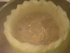 -得意咚瓜·顺德鱼生·冬瓜火锅(深圳首店)