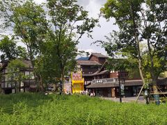 -磁器口古镇