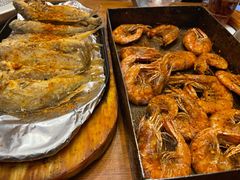 -老东镇啤酒屋海鲜加工·蒸汽海鲜·海鲜烧烤(台东店)