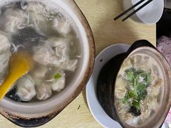 -小许三鲜砂锅馄饨店(家多乐烟酒店)