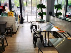 -TRIPS BURGER(大钟寺店)