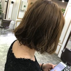 -愉己冥想·护发专门店