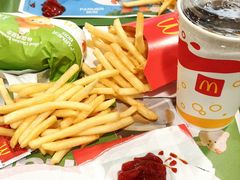 -麦当劳(民盈·国贸城店)