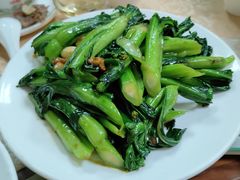 油渣炒菜心-丰收碗·陈皮果木烧鹅·23年老字号