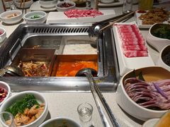 -海底捞火锅鲜切牛肉主题店(长寿路店)