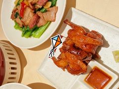 非遗红烧乳鸽-侨美食家·粤菜(体育西路店)