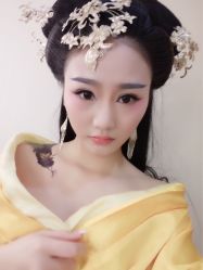 -盘子女人坊古装写真摄影(厦门总店)