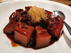 红烧肉焖鱼唇-苏浙总会(国金中心店)