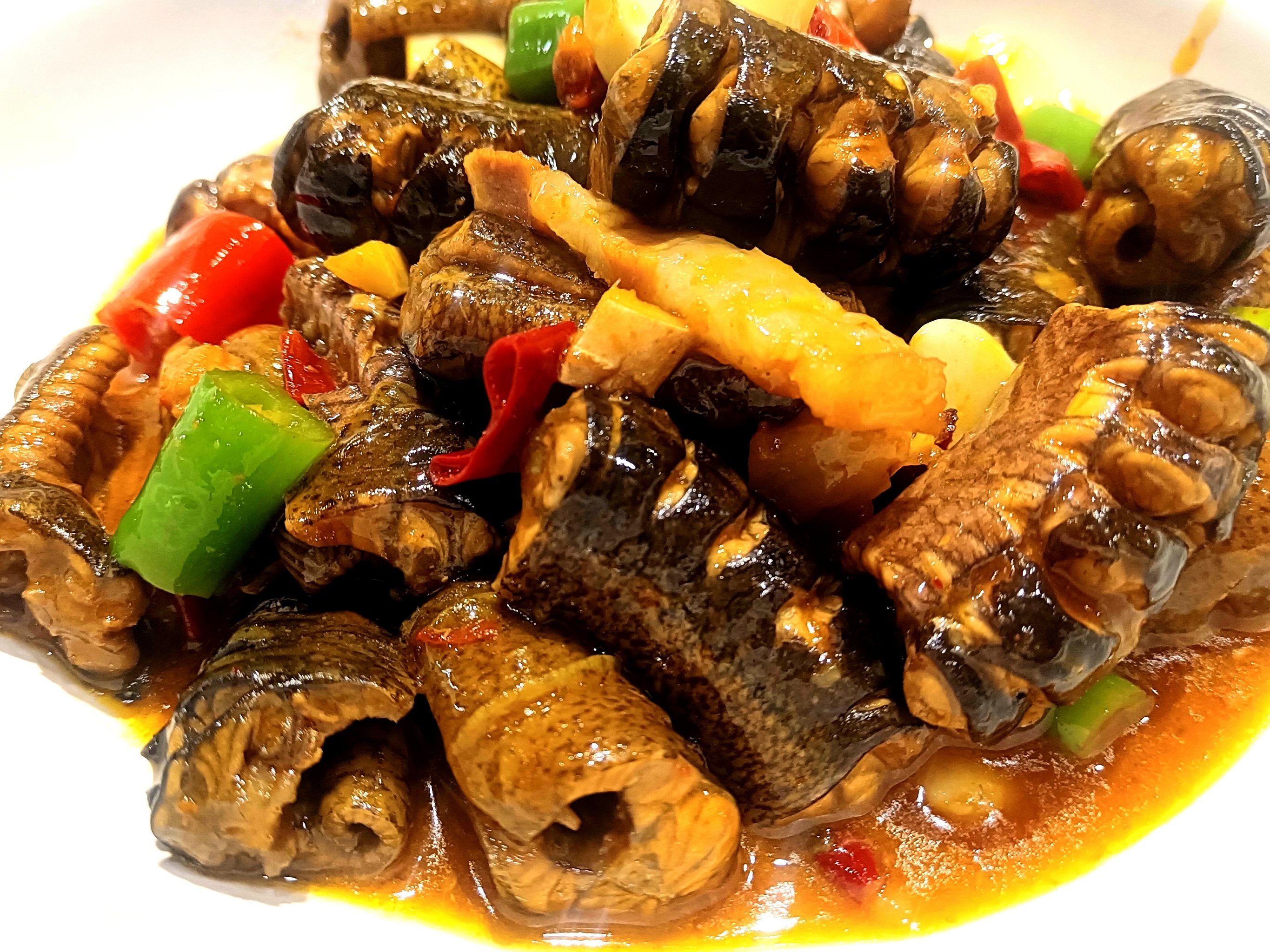 快来尝尝我家的红烧黄鳝锅[色][色]