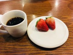 -星巴克臻选(深圳龙华红山天虹店)