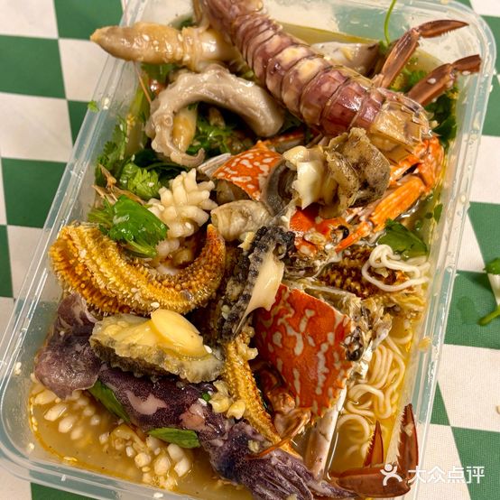 源滚滚海鲜热卤(城市花园店)
