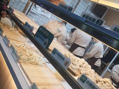 面包甜点陈列柜-袁记云饺(鼓楼店)