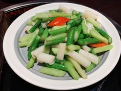 芦笋炒藕带-上名堂·鱼头好吃(体育场路店)