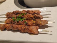 烤羊肉串-三人行骨头王火锅(长寿店)