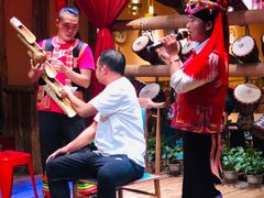 -老滇山寨•云南特色菜•地方菜•民族风情歌舞表演(金碧店)