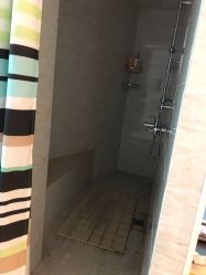 -悦芳庭美肤美体品牌集合店