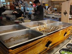 -怡咖啡海鲜自助餐厅(浦东香格里拉店)