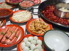 -四小区火锅·巷子里的重庆火锅(花照壁店)