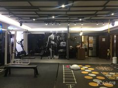 -简·无界健身工作室·运动康复·体态(石厦店)