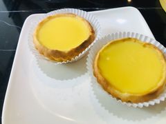 盆栽蛋挞皇-龙凤点心饼家·39年老字号(松岗店)