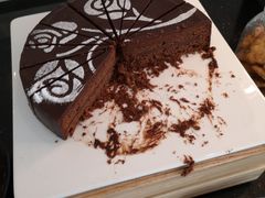-昆山琶拉帝诗酒店·河畔咖啡厅Riverside Cafe